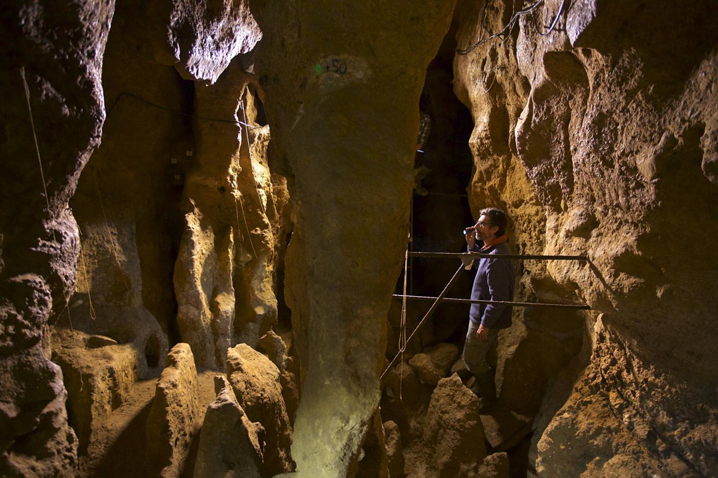 Ancient DNA Preserved on Cave Walls Reveals Past Human Occupation