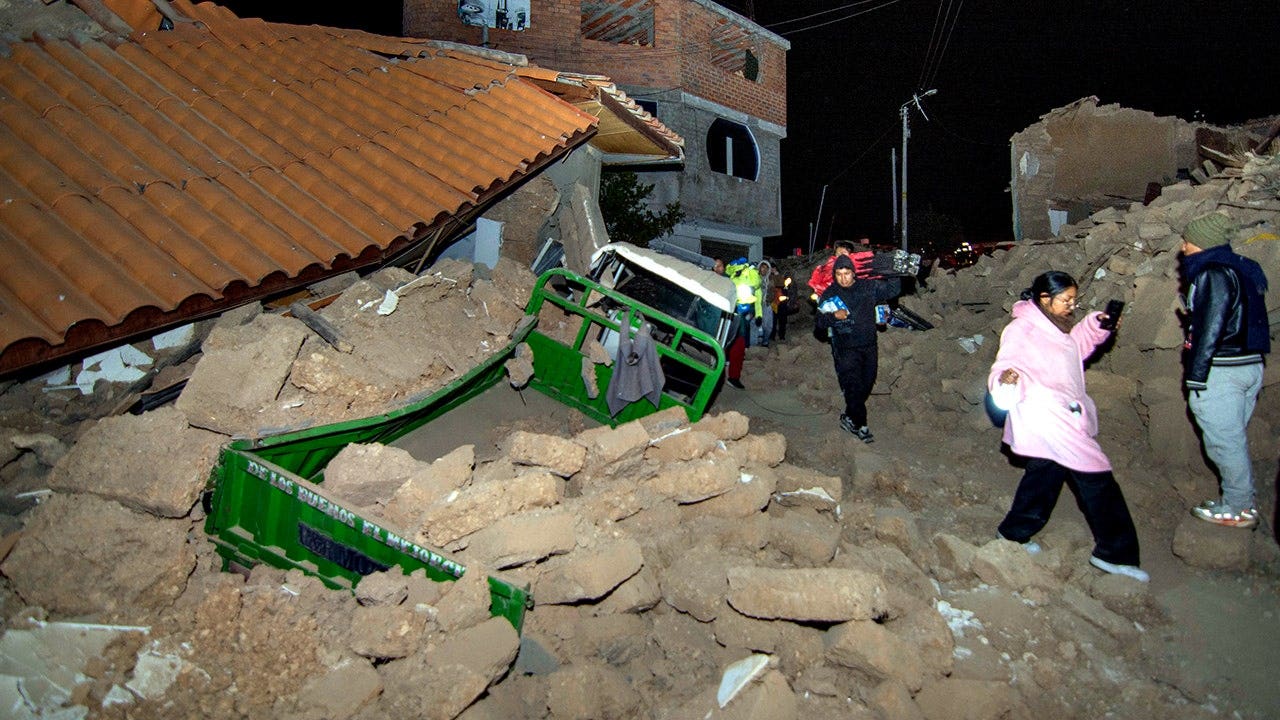 Magnitude 5.5 Earthquake Strikes Peru's Andes Region, Killing at Least 5