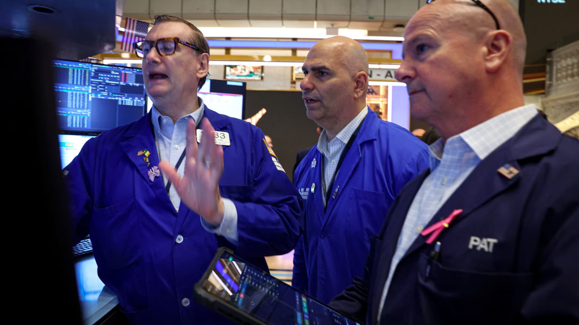 Nasdaq Posts Record Close as Tech Stocks Rally; Markets Recover from Weak Week