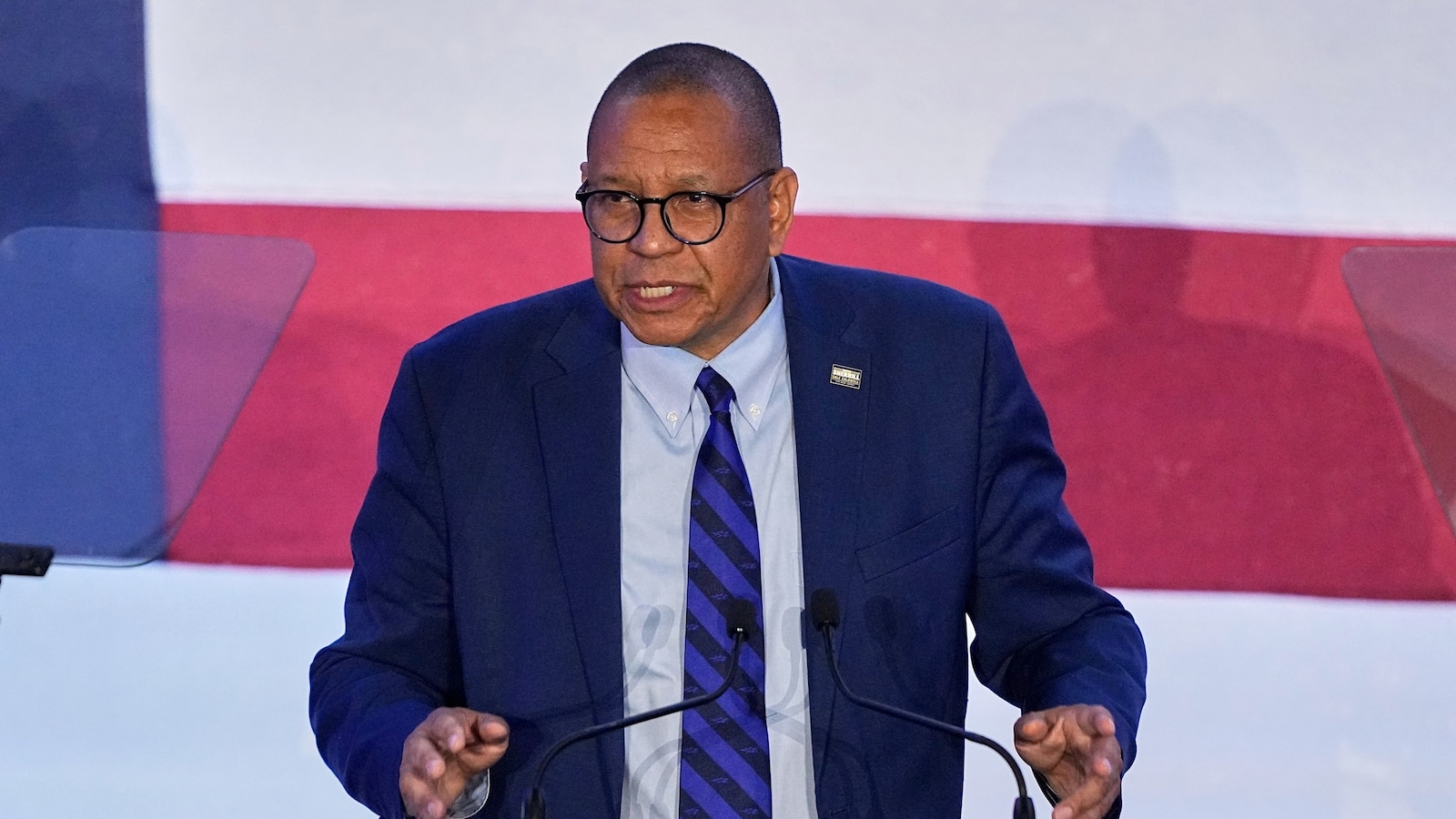 New Jersey Lt. Gov. Dale Caldwell Resigns After Ethics Violations Found