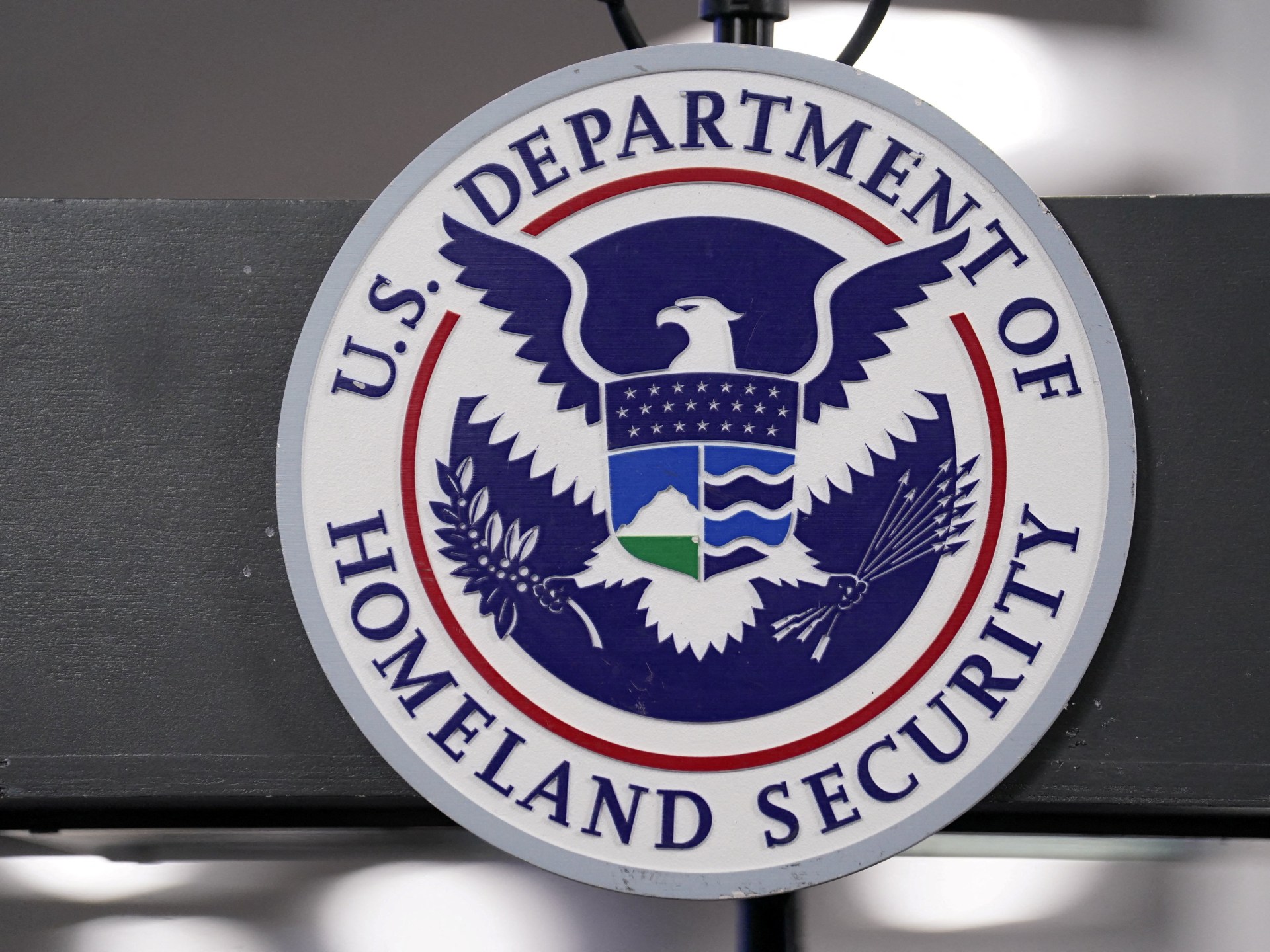 Trump Administration Restricts Visa Lengths for Students, Journalists, and Exchange Visitors