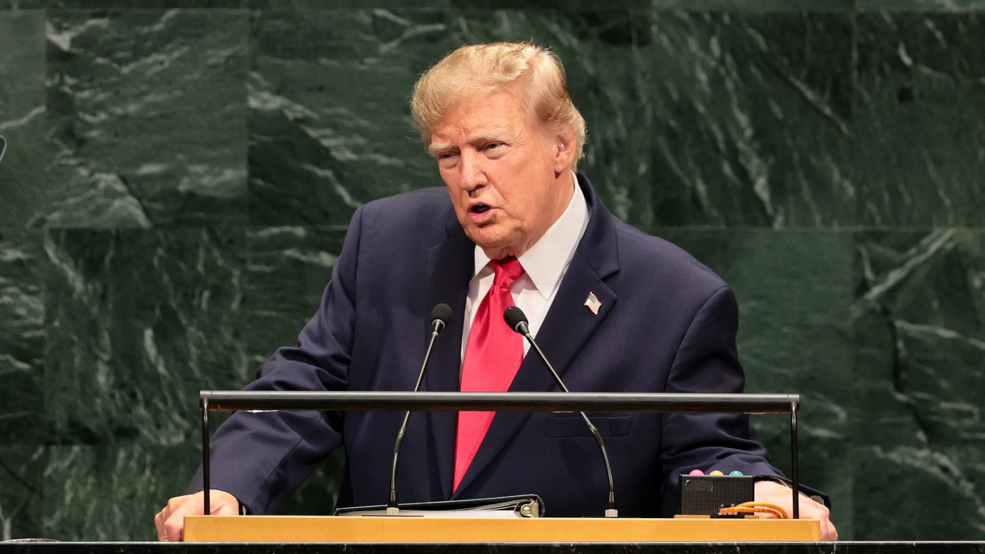 Trump Rejects Iran's Seven-Day Ceasefire Proposal, Plans Renewed Bombing After Midterms