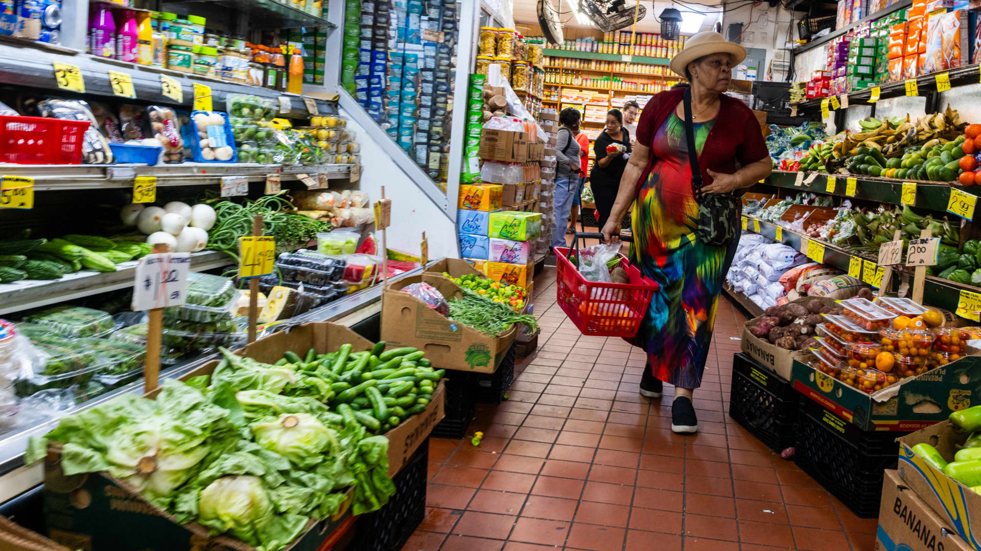 US Inflation Falls to 3.5% in June—First Decline in Five Months, Below Expectations