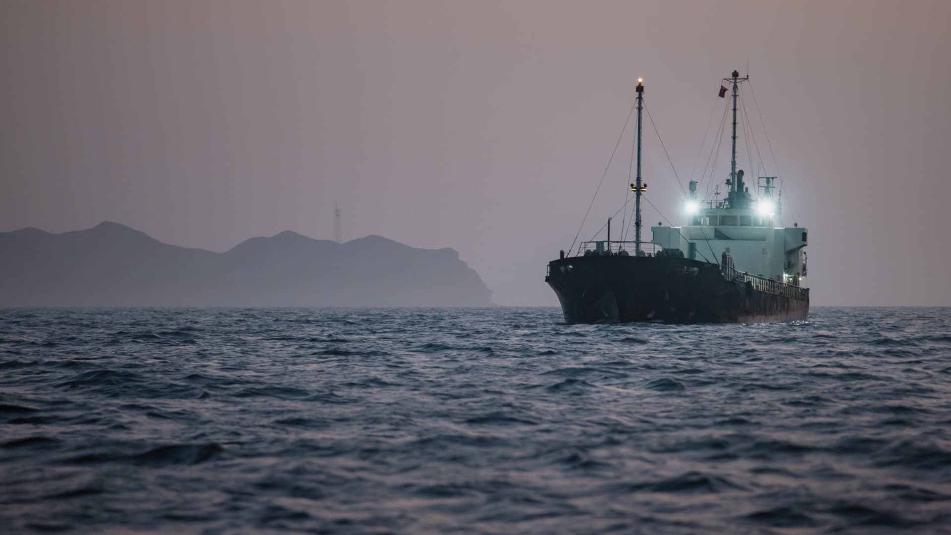 U.S. Military Intercepts Iranian Attack as Oil Prices Jump