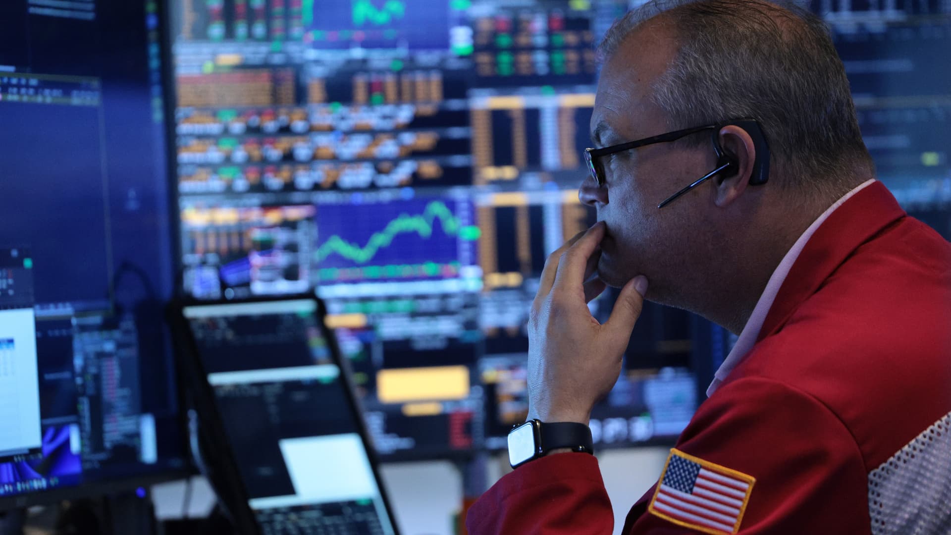 U.S. Trade Deficit Widens Sharply in May as Exports Drop and Imports Rise